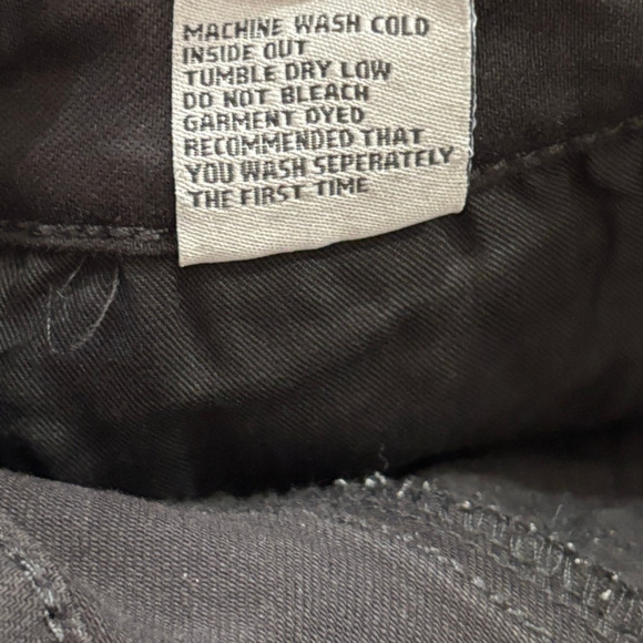 tractr Mid Rise Bermuda Raw Hem Shorts Black Size 2/26 - Picture 6 of 7